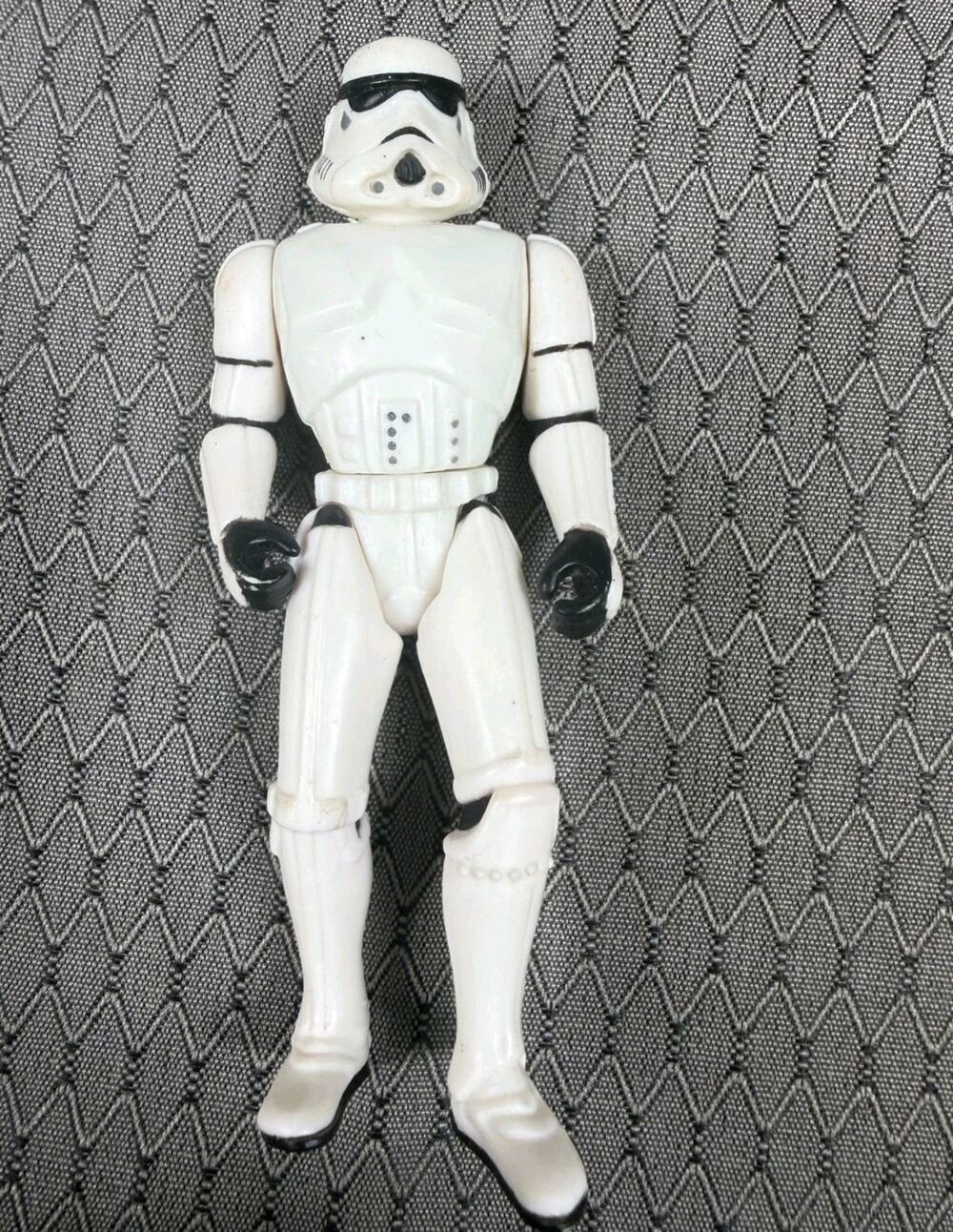 Vintage 1995 Star Wars Stormtrooper Kenner Star 3.75”